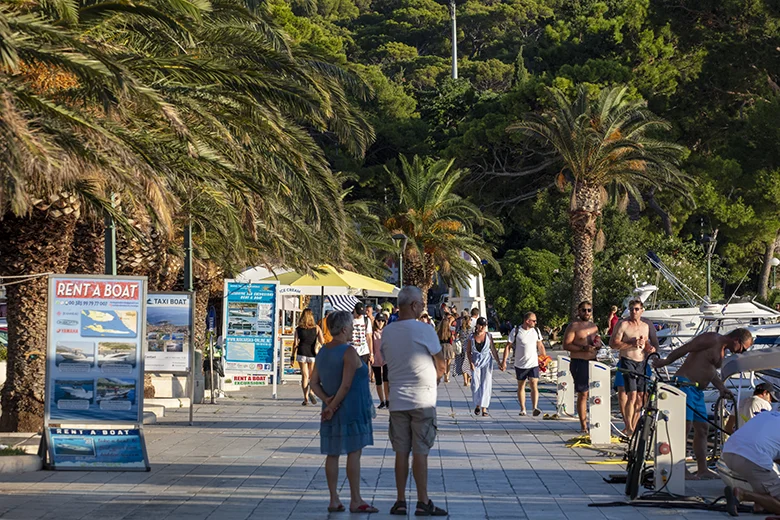 promenade in Makarska