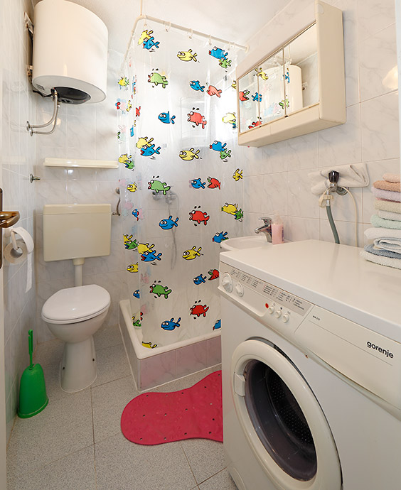 apartments Brkuši, Makarska - bathroom