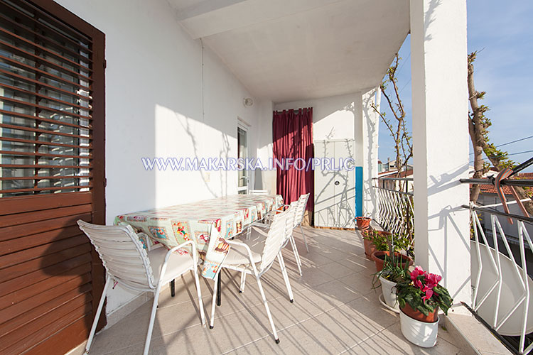 apartments Prli, Makarska - balcony with sea view